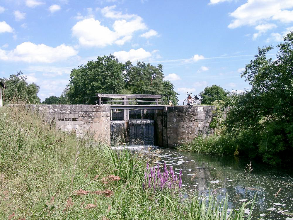 Lock 32